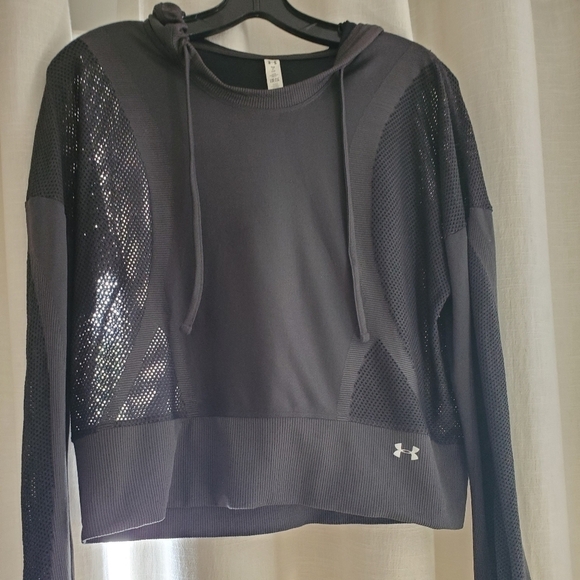 Under Armour cropped mesh - Picture 3 of 4